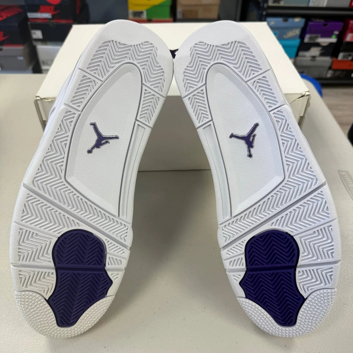 Air Jordan 4 Retro Court Purple - Shoe Boxs