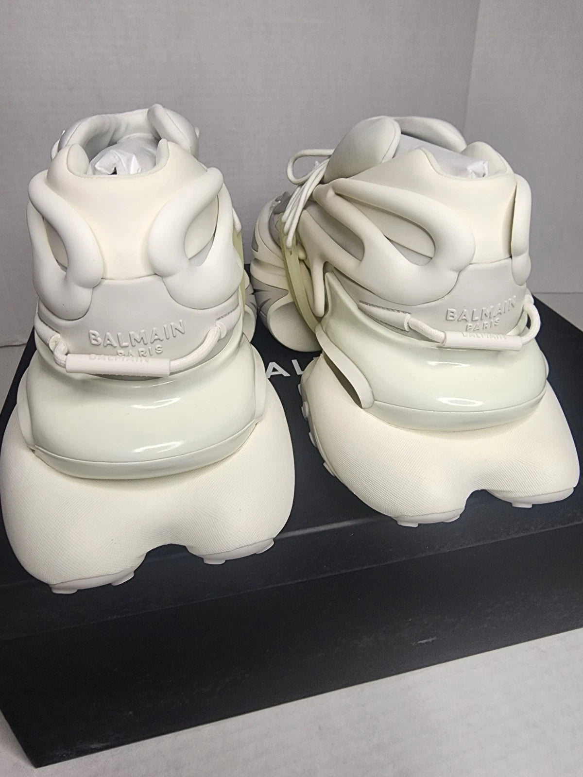 Balmain Unicorn Paris White - Shoe Boxs