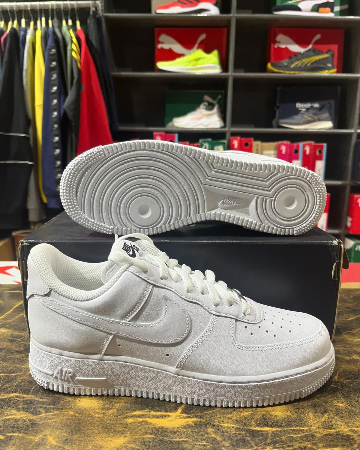 Nike Airforce 1 '07 FLYEASE White - Smart Khareed