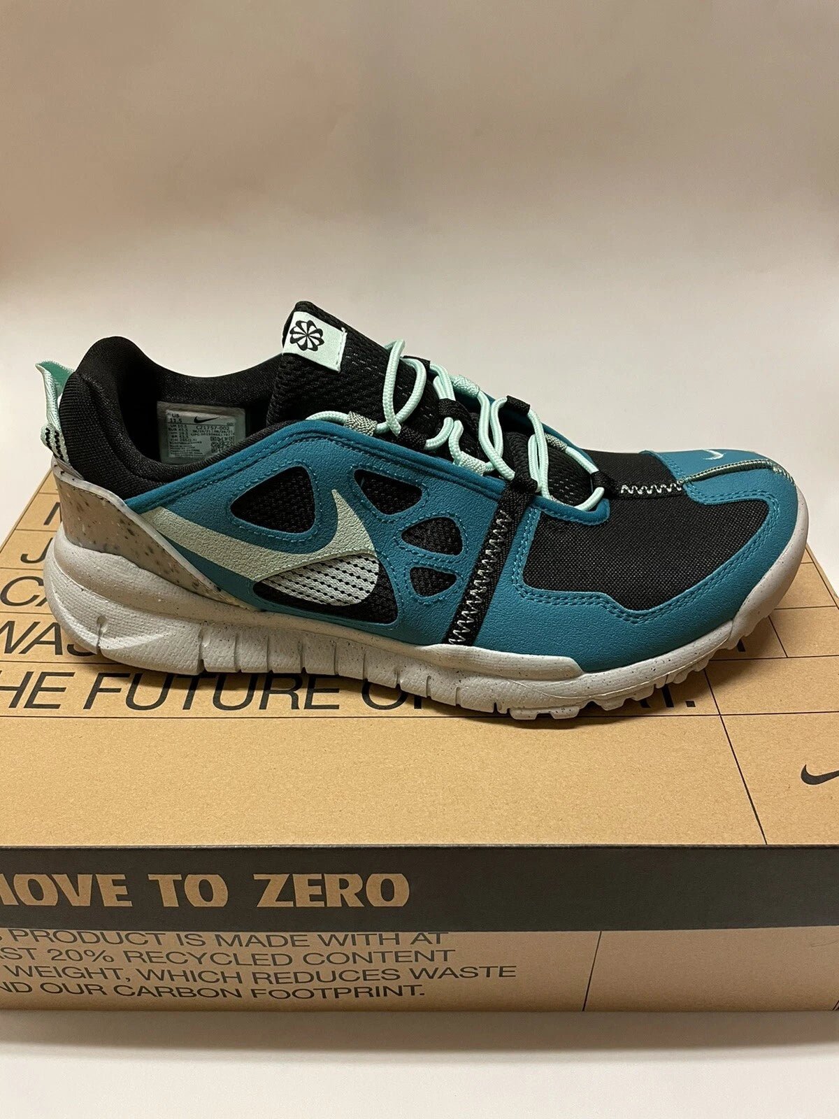 Nike Free Terra Vista - Shoe Boxs