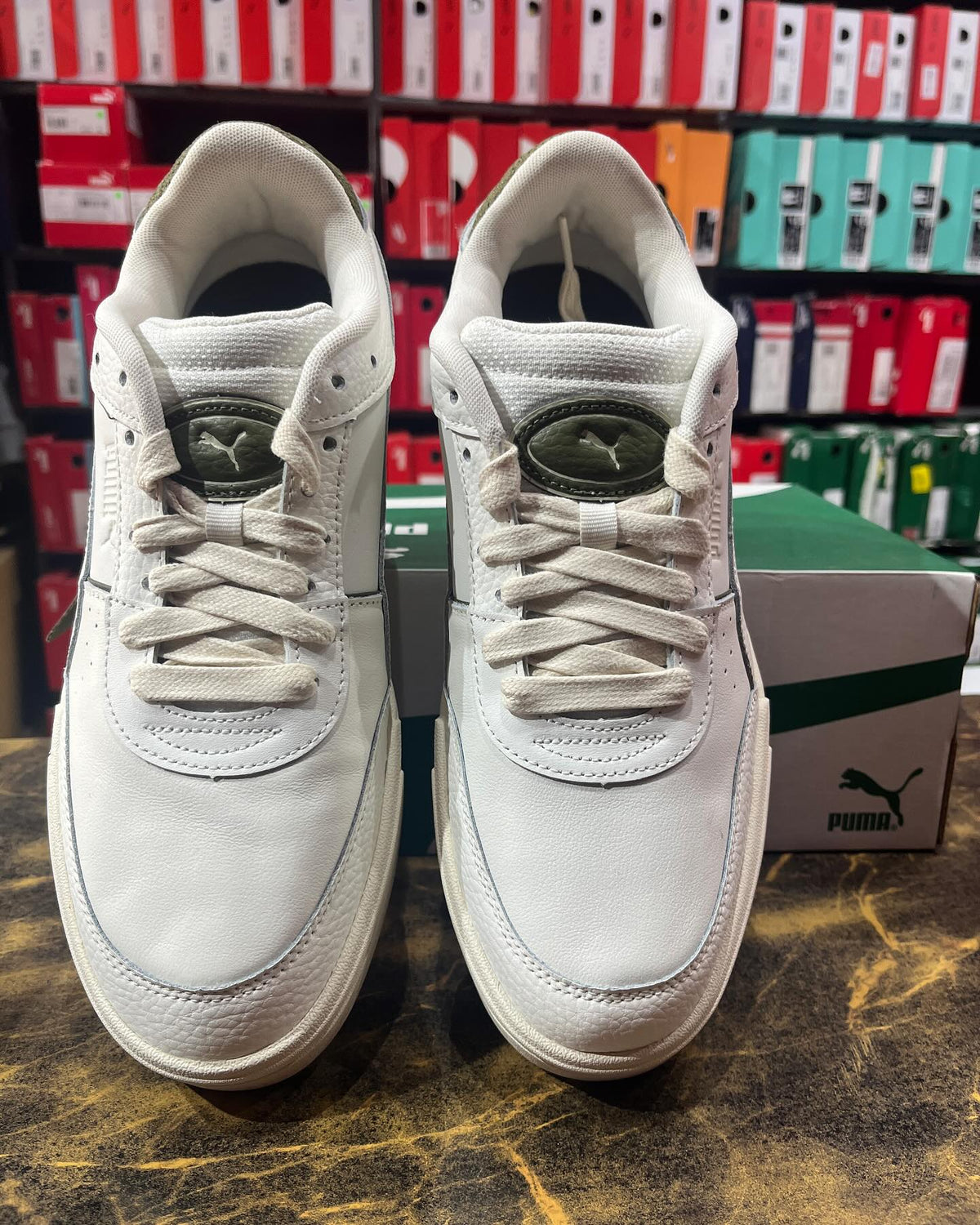 Puma Unisex White - Smart Khareed