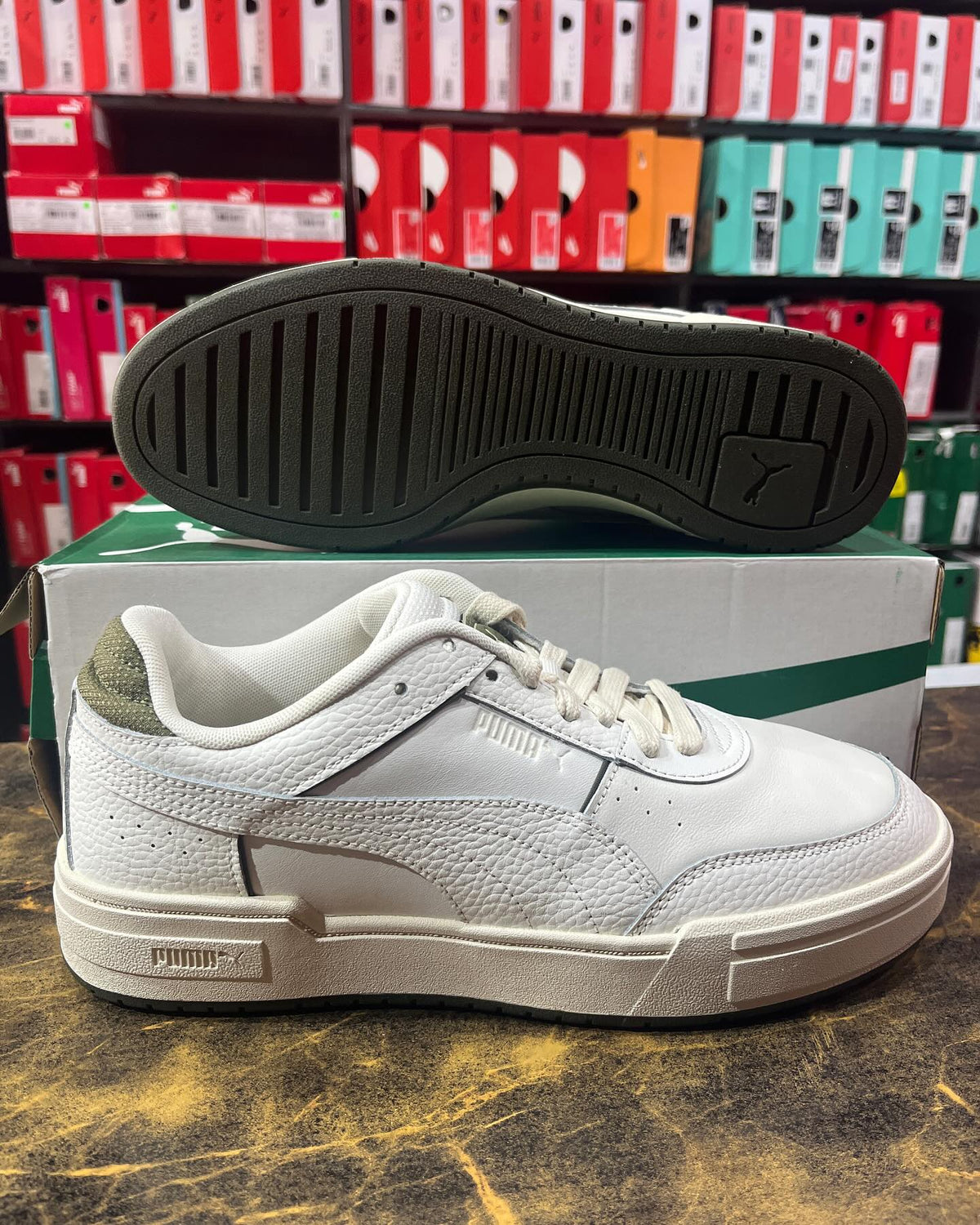 Puma Unisex White - Smart Khareed