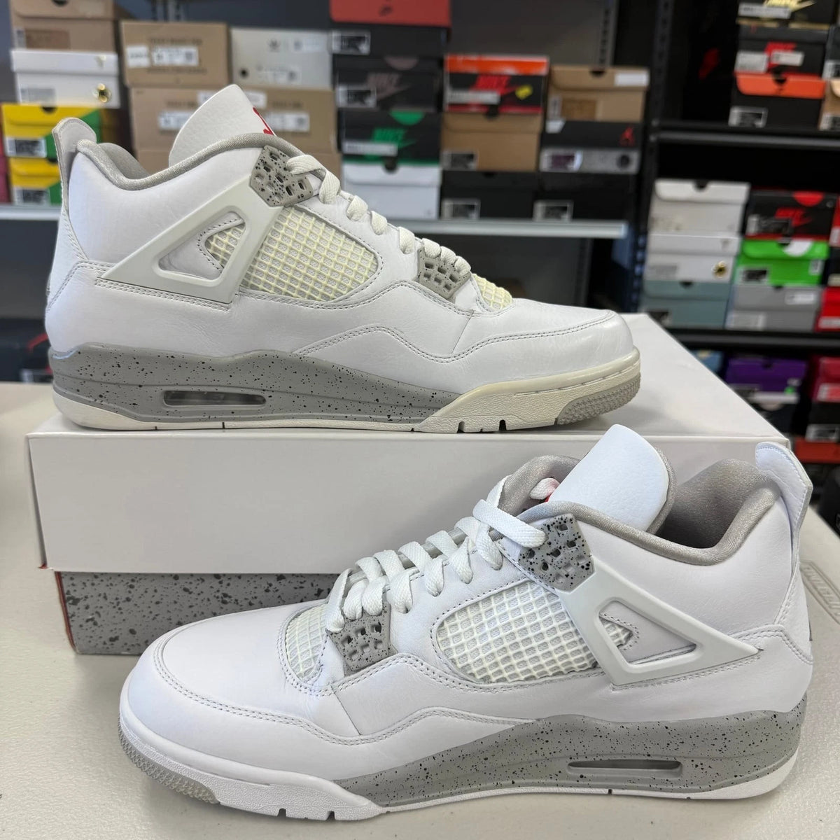Air Jordan Retro 4 White Oreo